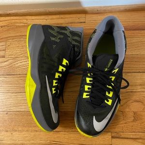 Nike Zoom Devosion Basketball Shoes